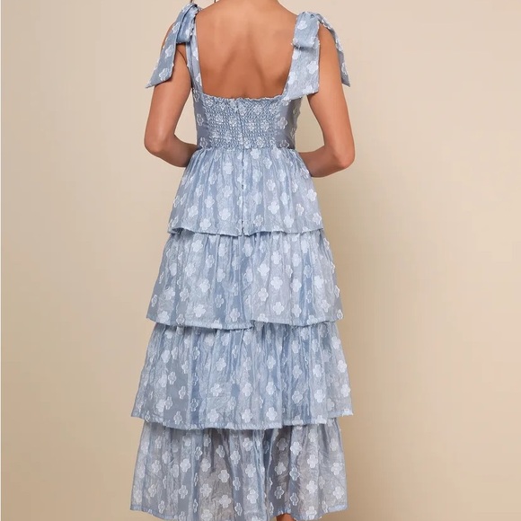 Lulus Gorgeous Excellence Light Blue Floral Burnout Tiered Midi Dress - XS. New - Picture 3 of 4